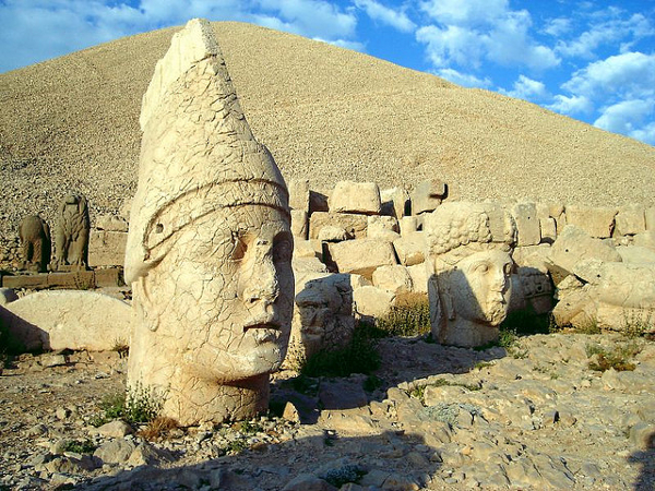 mount-nemrut-1510